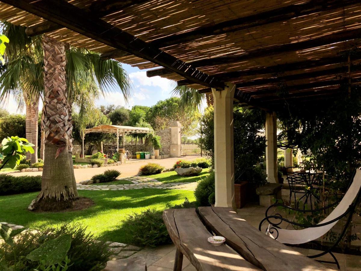 Masseria Casina Montana Corigliano dʼOtranto المظهر الخارجي الصورة